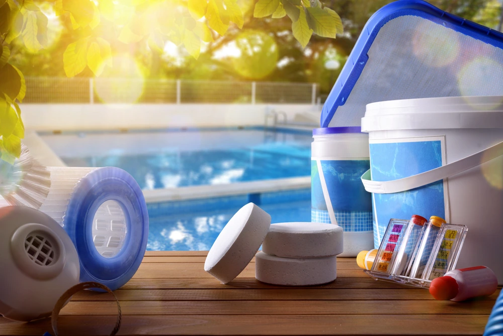Swimming Pool Cleaning Services